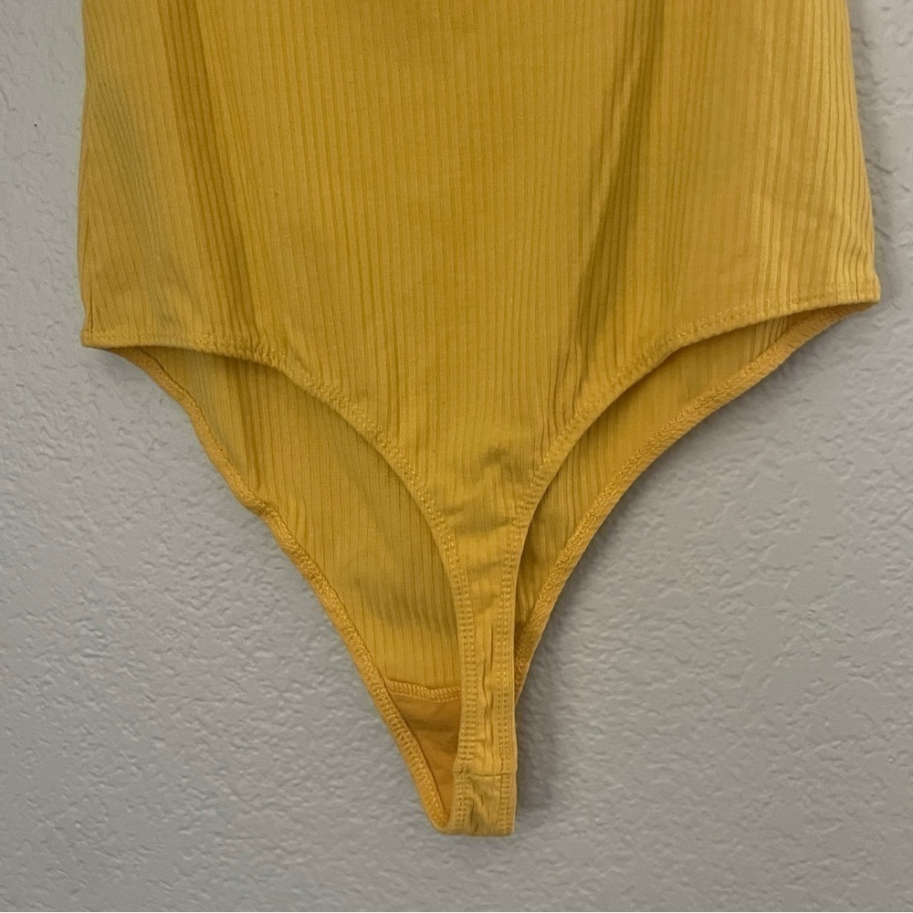 ELODIE Yellow Ribbed Tank Ruffle Straps Bodysuit Large - Picture 9 of 10